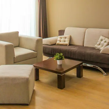 Dream Hotel 4*