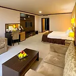Dream Hotel