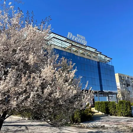 Hotel Dream 3*