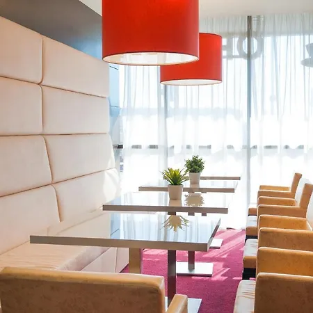 Dream Hotel