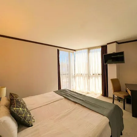 Hotel Dream