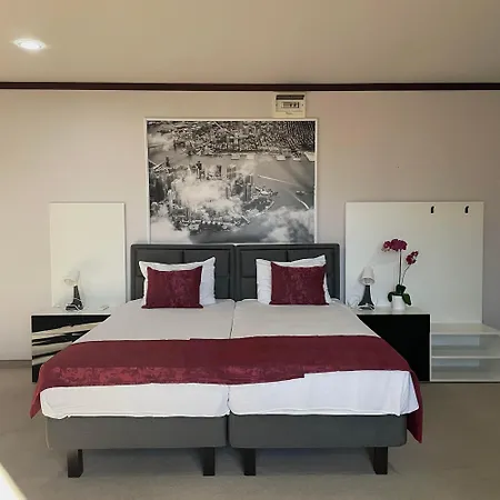 Dream Hotel Sofía
